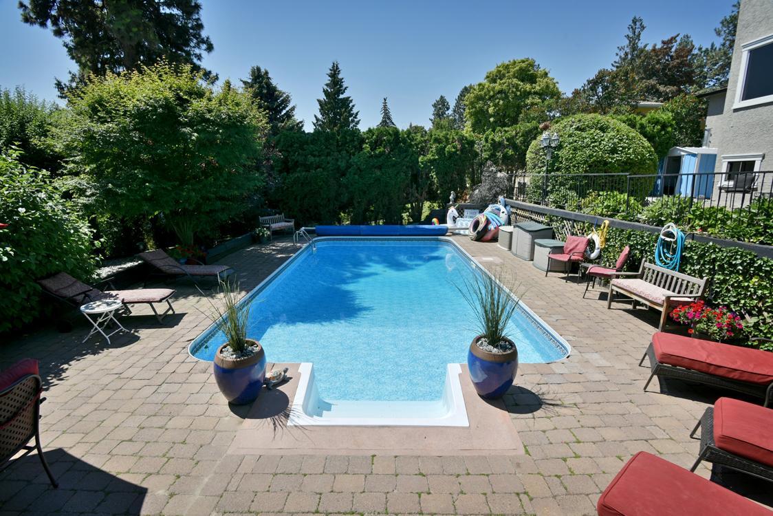 A Touch Of English B&B Kelowna Exteriér fotografie